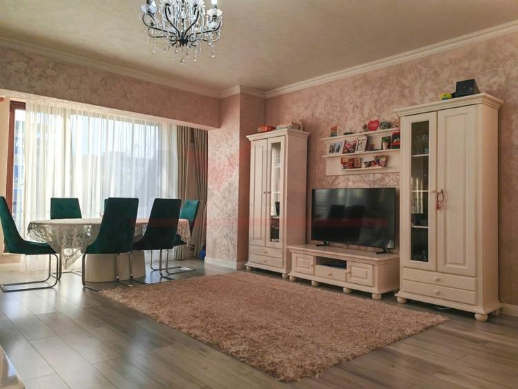 Apartament cu 2 camere decomandat, mobilat în Faleza Nord
