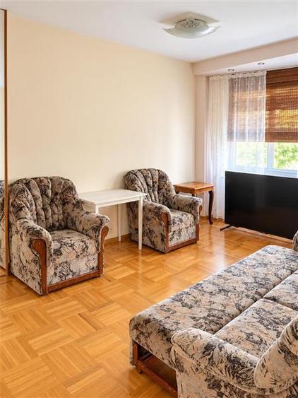 Apartament cu 2 camere decomandat în Crângași