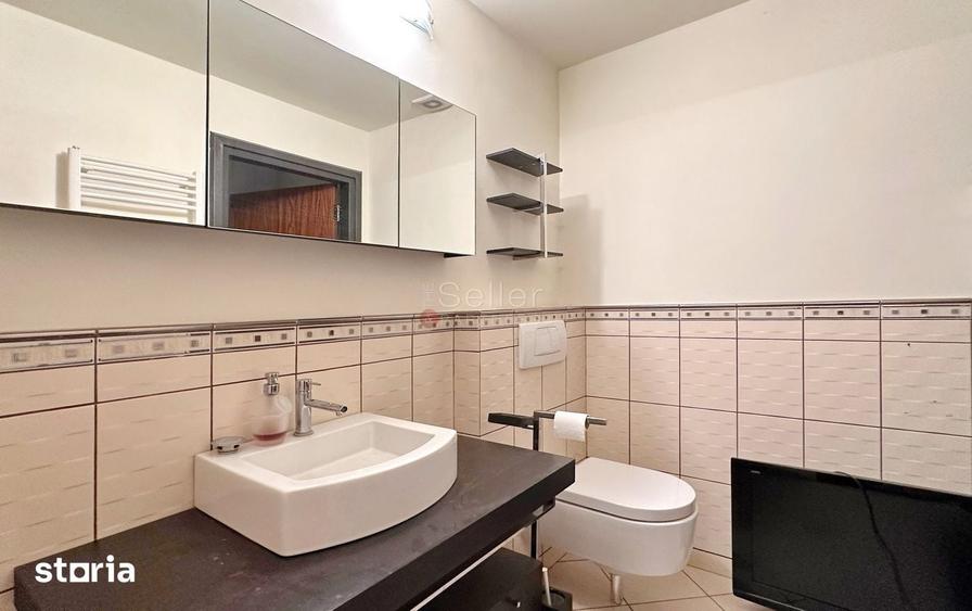 Apartament cu 4 camere în Schei