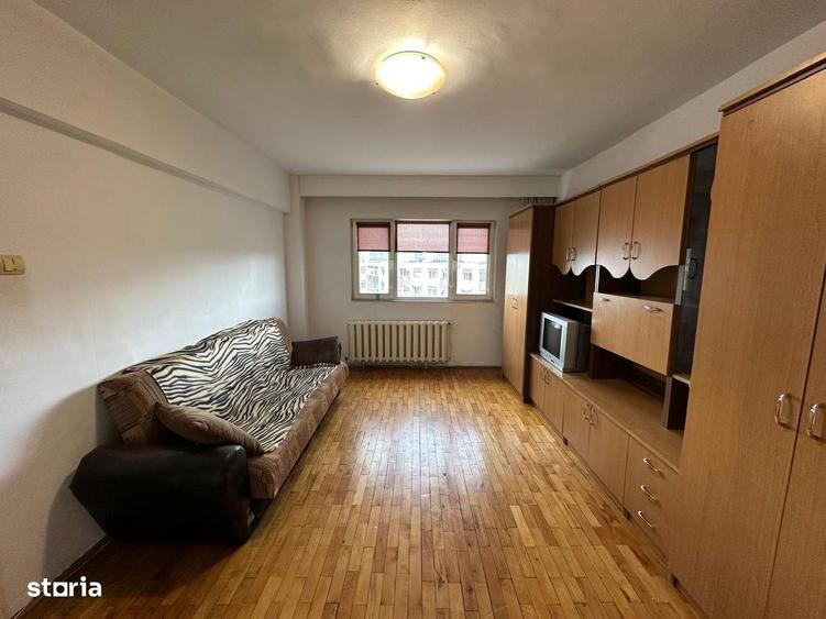 Apartament cu 2 camere, mobilat în Bulgaria
