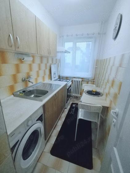 Apartament cu 2 camere semidecomandat în Șagului