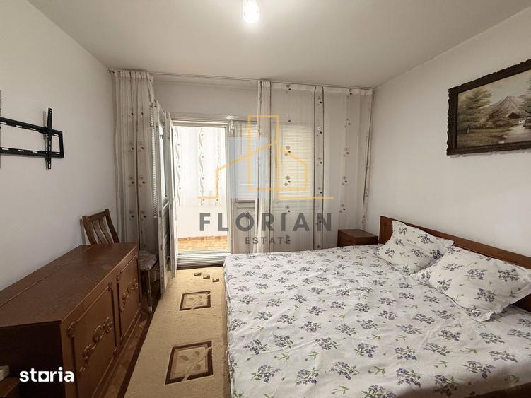 Apartament cu 4 camere, mobilat în Lipovei