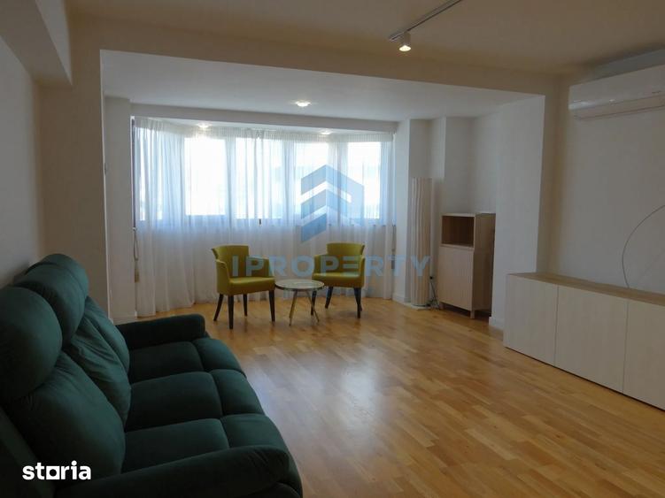 Apartament cu 3 Camere in zona Decebal cu loc de parcare - 1