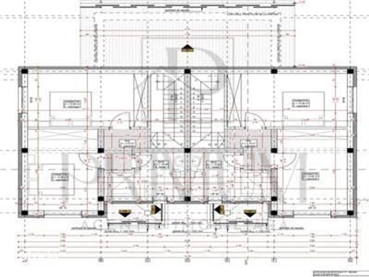 Casă cu 4 camere cu Teren 250 Mp în Central