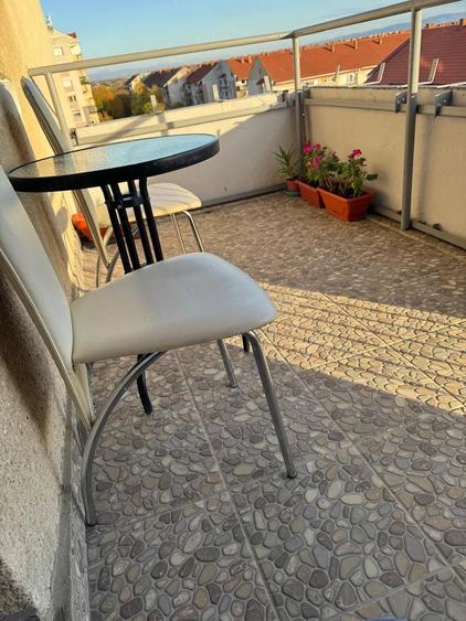 Apartament cu 2 camere semidecomandat în Carpați 2