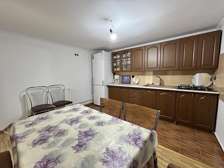 Casă individuală cu 6 camere cu Teren 1150 Mp în Zidurile