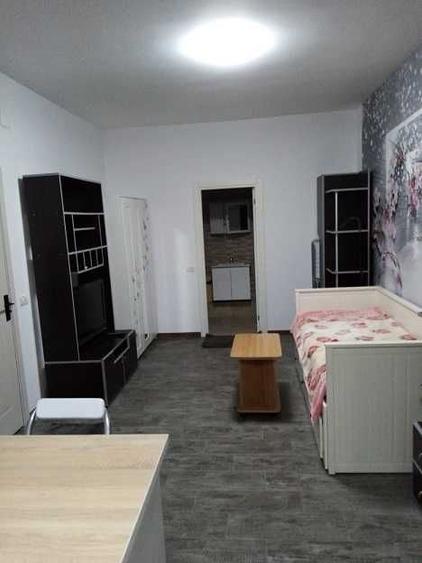 Garsonieră în Runcu