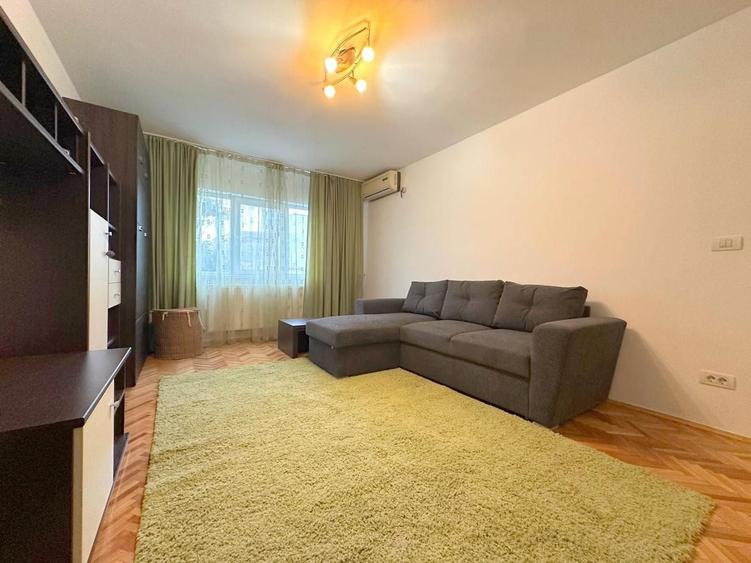 Apartament cu 2 camere decomandat, mobilat în Aradului