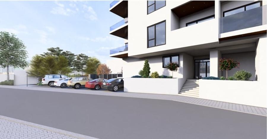 Apartament cu 3 camere semidecomandat în Moșilor