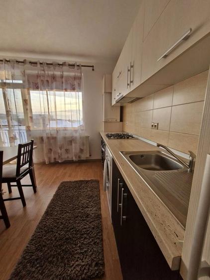 Apartament cu 2 camere decomandat în Exterior Vest