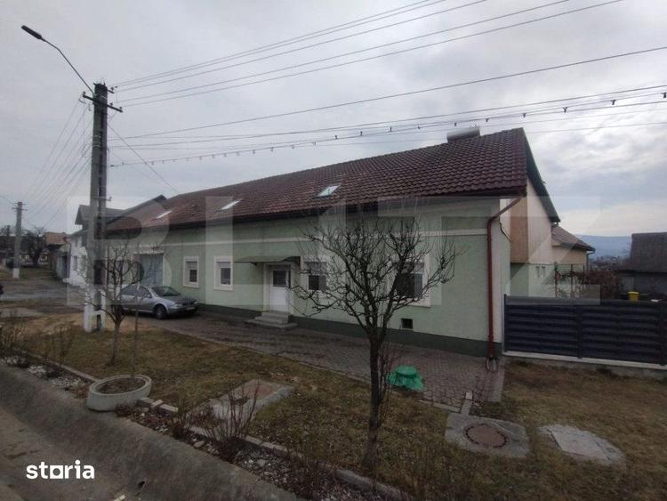 Casă cu 4 camere cu Teren 3000 Mp în Beclean