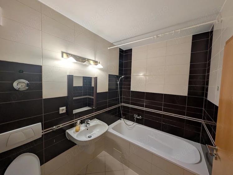 Apartament cu 3 camere decomandat în Avantgarden