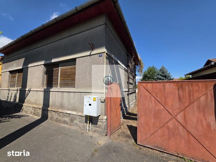 Casă cu 3 camere cu Teren 497 Mp în Central