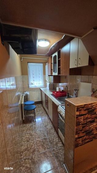 Apartament cu 2 camere nedecomandat în Micro 15