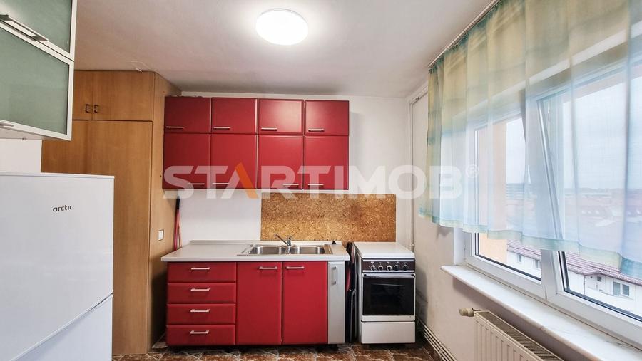 Garsonieră decomandată în Răcădău