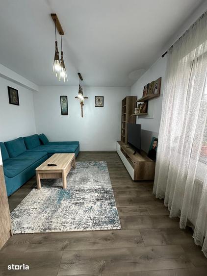 Casă cu 3 camere cu Teren 450 Mp în Tărtășești