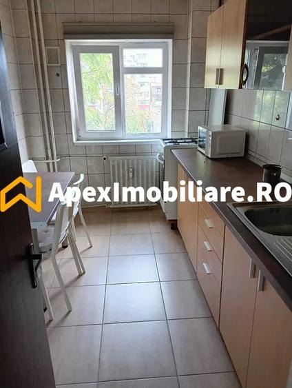 Apartament cu 2 camere decomandat, mobilat în Turda