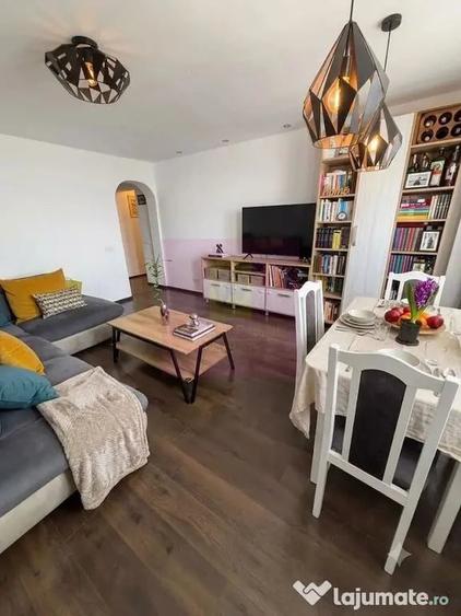 Apartament cu 3 camere decomandat în Alexandru Obregia