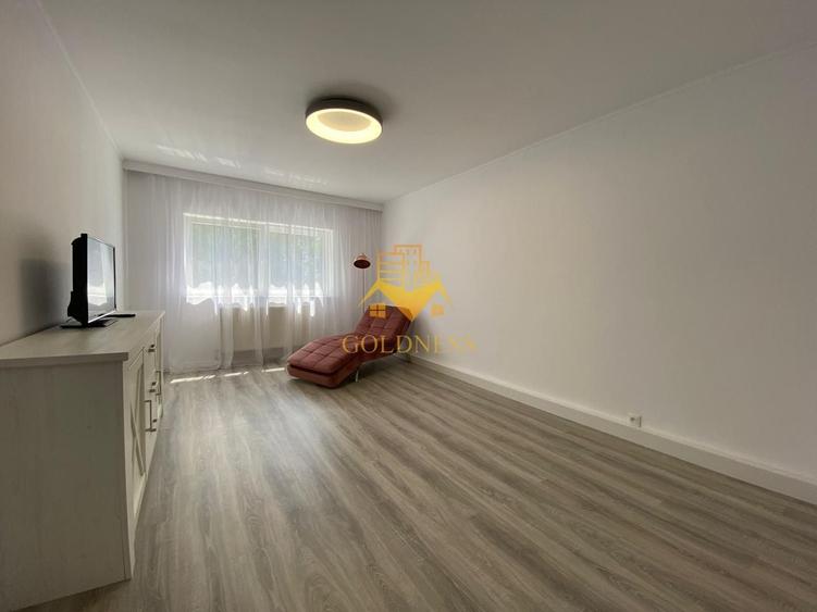 Apartament cu 2 camere decomandat în Plopilor
