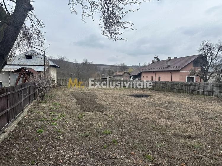 Teren de 1304 mp, în Gorganu