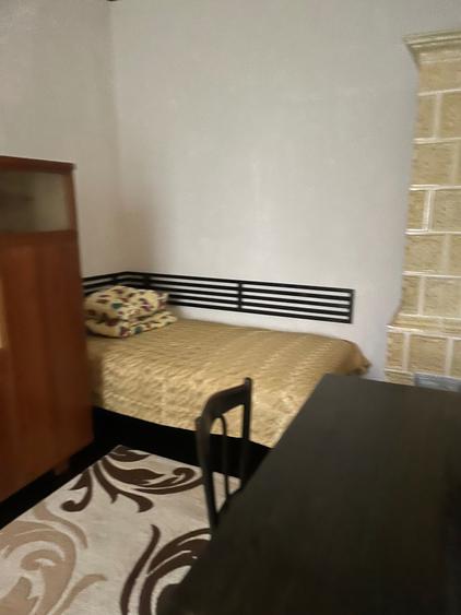 Casă cu 3 camere în Central