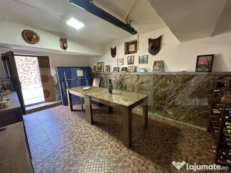 Casa de vanzare in zona Pandurasu - 6