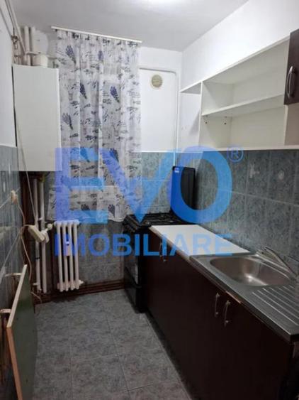 APARTAMENT DE INCHIRIAT CU 2 CAMERE, ETAJ INTERMEDIAR, PODU - 2