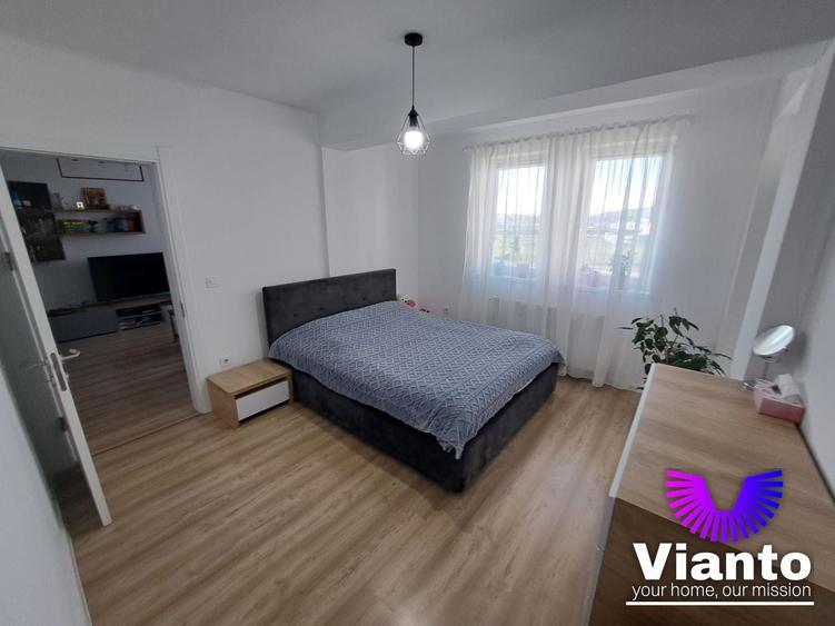 Apartament cu 3 camere semidecomandat, mobilat în Industrial Est