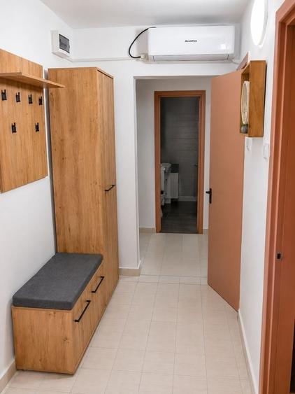 Apartament cu 2 camere decomandat, mobilat în Bucovina