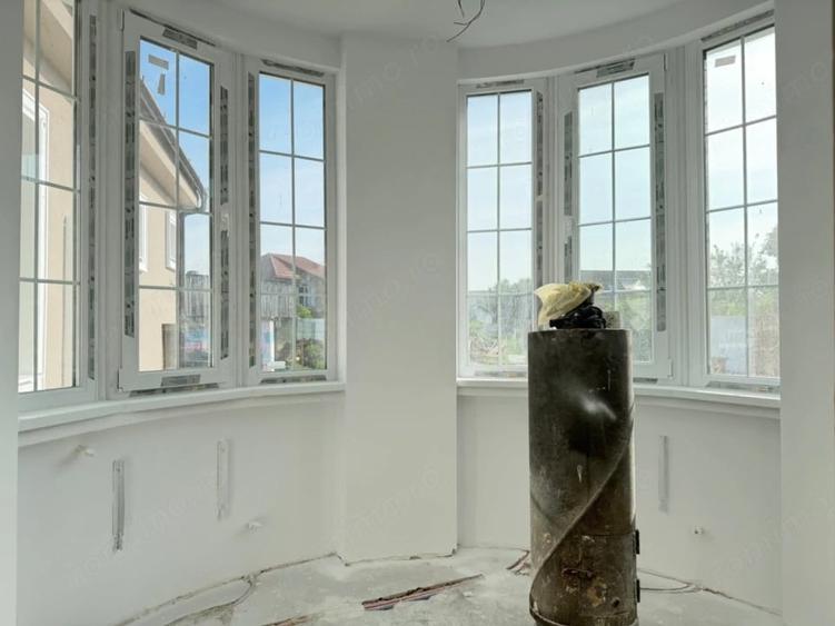 Casă cu 3 camere cu Teren 1500 Mp în Iosia