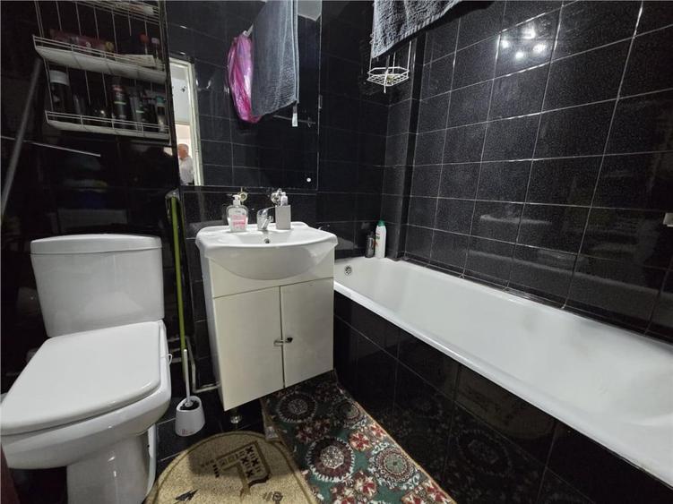 Apartament cu 2 camere decomandat în Răcădău