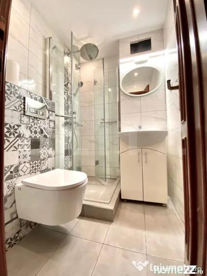 Apartament cu 4 camere decomandat în Aurel Vlaicu