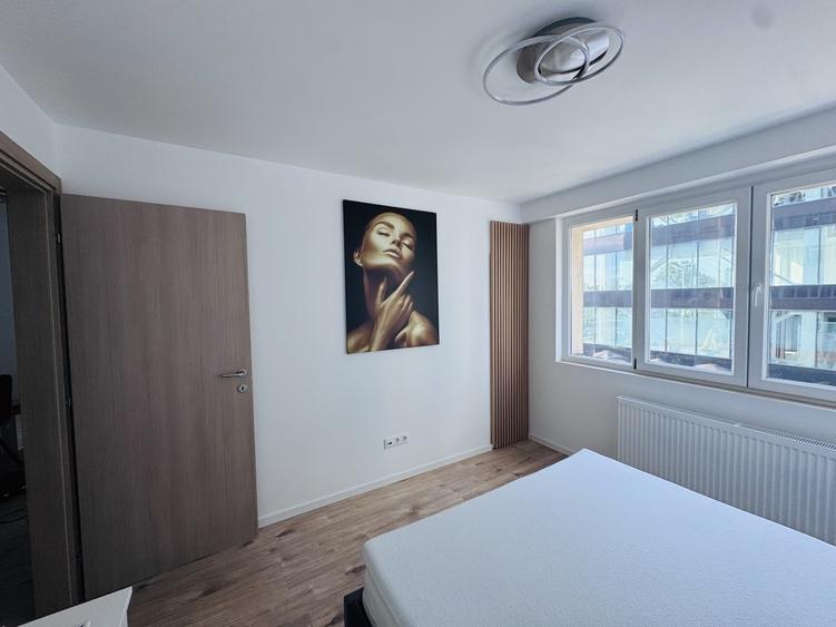 Apartament cu 2 camere semidecomandat, mobilat în Barbu Văcărescu