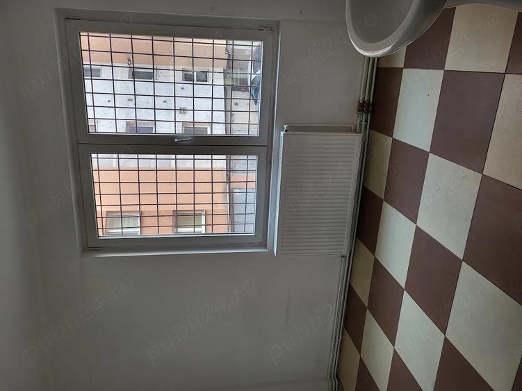 Spațiu comercial, de 40 mp, în Tudor