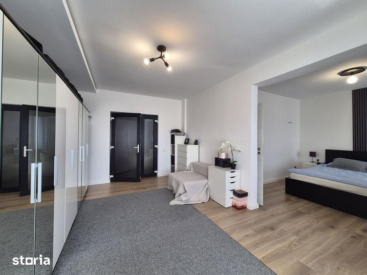 Apartament cu 3 camere în Zorilor