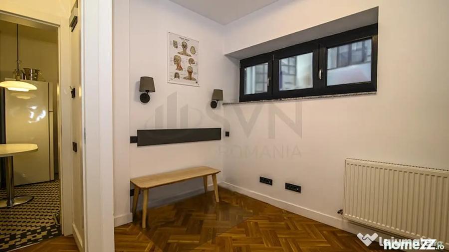 Apartament cu 5 camere semidecomandat în Calea Victoriei