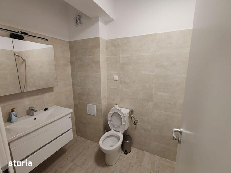 Apartament cu 3 camere decomandat, mobilat în Metalurgiei