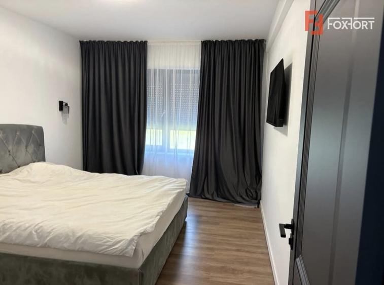 Duplex cu 4 camere cu Canalizare în Giarmata