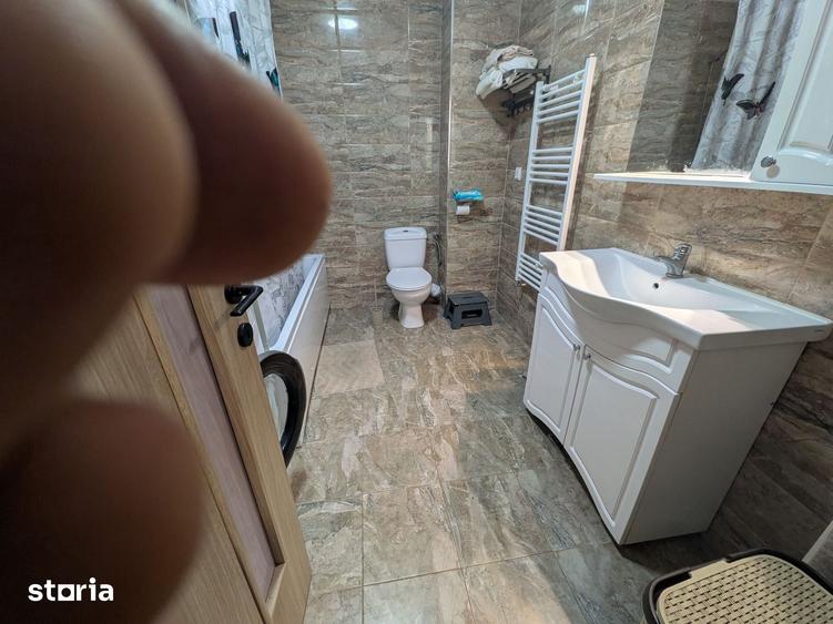 Apartament cu 3 camere în Florești