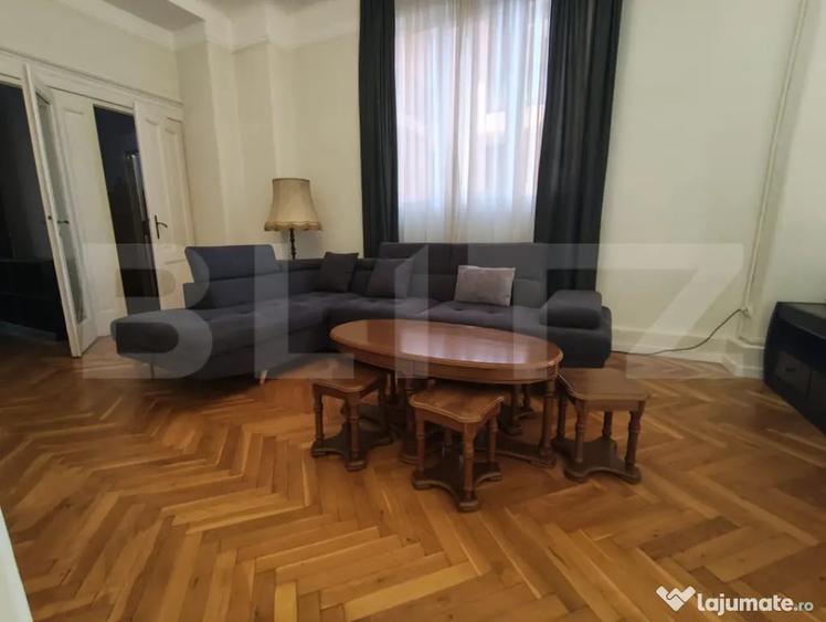 Apartament cu 4 camere semidecomandat în Ultracentral