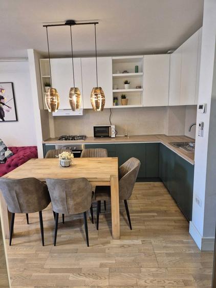 Apartament cu 2 camere decomandat în Barbu Văcărescu