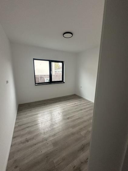 Casă cu 4 camere cu Teren 500 Mp în Dimieni