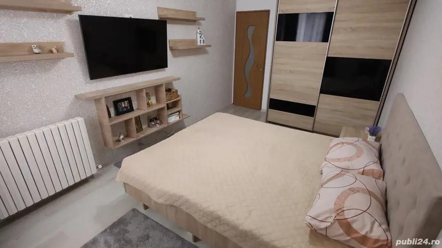 Apartament cu 2 camere decomandat în Olimp