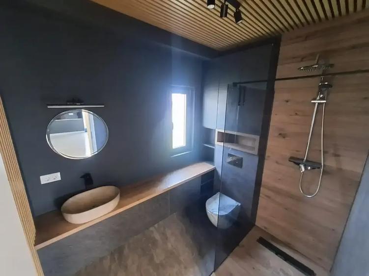 Casă cu 4 camere cu Canalizare în Bălăceanca