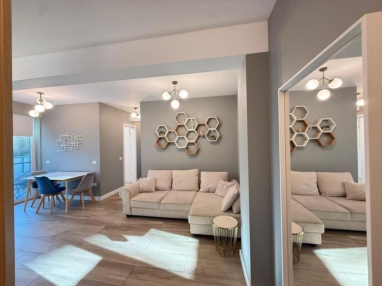 Apartament cu 2 camere în Girocului