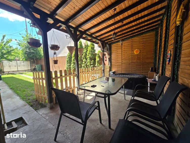 Casă cu 5 camere cu Teren 226 Mp în Fundeni