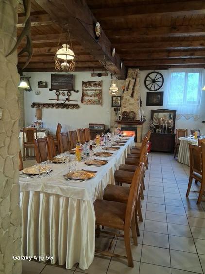 Spațiu comercial, de 590 mp, în Vale