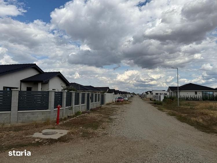 Teren de 10000 mp, în Sântandrei
