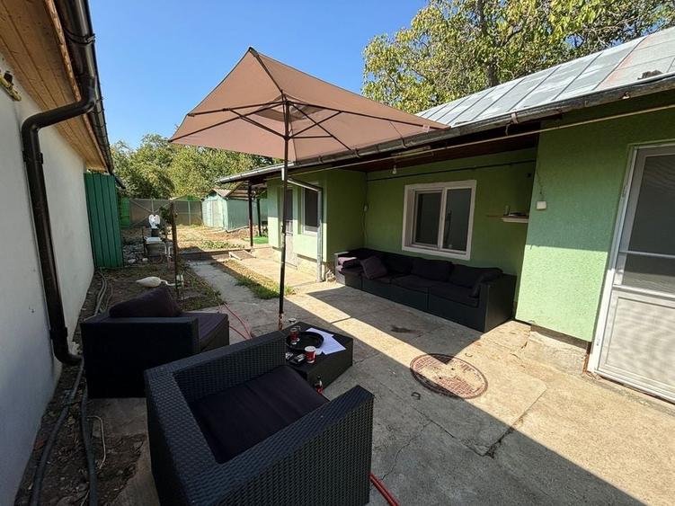 Casă cu 4 camere cu Teren 600 Mp în Rucăr