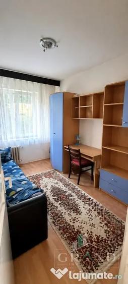 Apartament cu 3 camere semidecomandat în Mănăștur